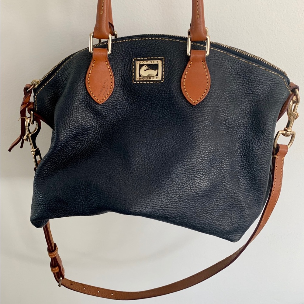 Dooney & Bourke Leather Handbag